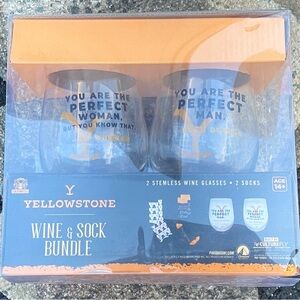 Yellowstone Wine & Sock Bundle - Orange and Gray